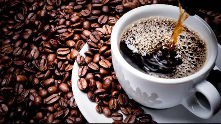 coffee peene se skin par kya asar hota hai