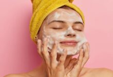 Chehre par soap ki jagh lagaye ye 5 chijen, skin hogi fresh aur glowing