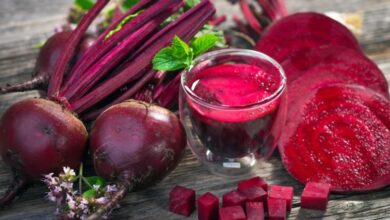 beetroot kaccha ya pakakar kaise kare apni diet me shamil