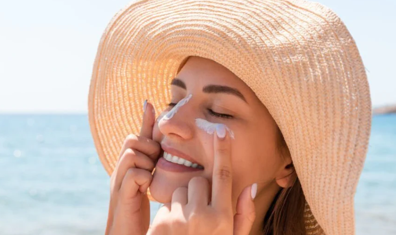 chehre par sunscreen lagane ka fayde
