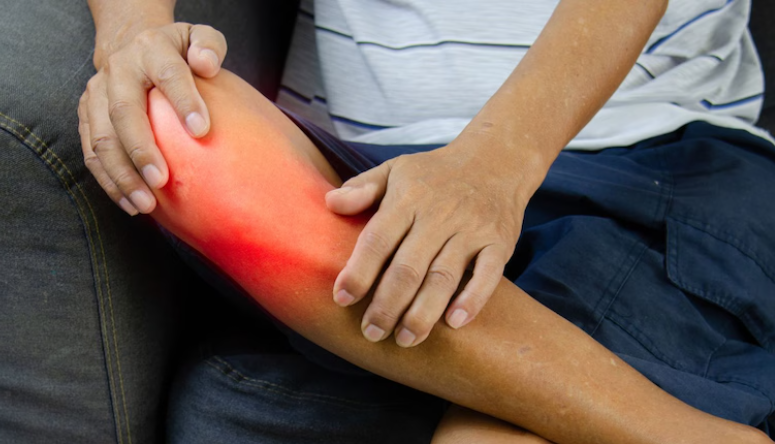 how to know thyroid pain symptoms