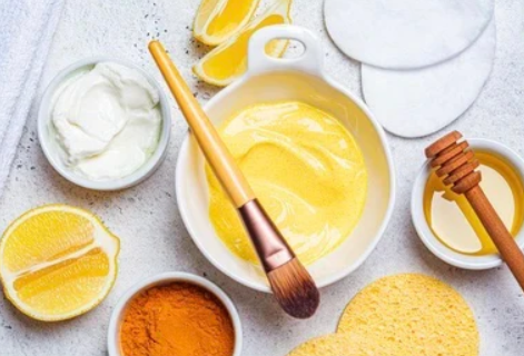 is it safe to apply raw milk on face