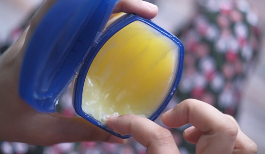 petroleum jelly benefits