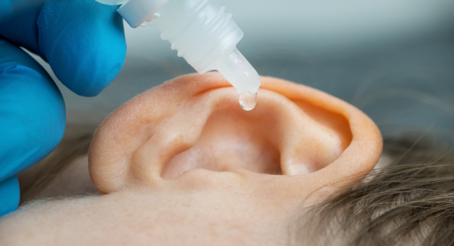 how to clean earwax kaan ka mail kese saaf kare