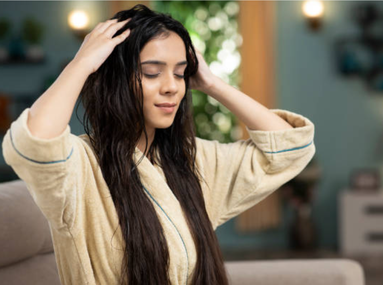 right method to apply hair oil